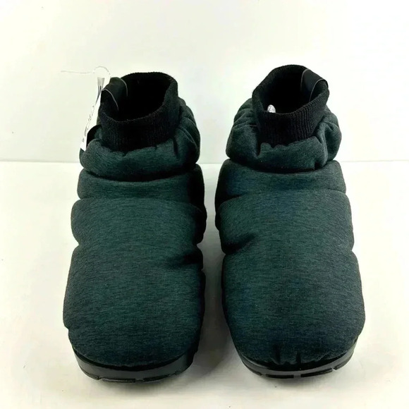 UGG Spaceslider Jersey Bootie Size 8 Women Black SHOES/SLIPPERS  1151652 NWOT - Picture 1 of 10